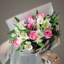 Букет цветов "Очаровательной"