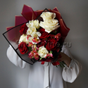 Букет цветов "Пламенный шепот" - изображение 1