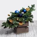 Ёлочная композиция "Пряный аромат" в синей гамме - изображение 1