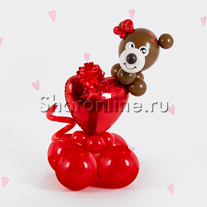 Фигура из шаров "Влюбленный мишка"